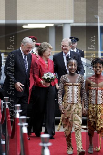 Scheveningen 29 april 2004
65e verjaardag van Pieter v Vollenhoven in het circustheater.
Pieter v Vollenhoven met Prinses Margriet en hr Rost Onnes
