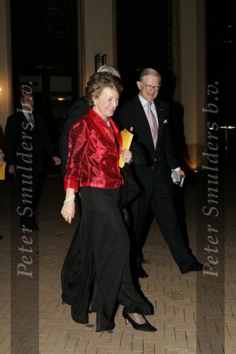 Scheveningen 29 april 2004
65e verjaardag van Pieter v Vollenhoven in het circustheater.
Prinses Margriet met Pieter v Vollenhoven