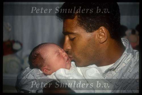 Romario  1993 met zijn jongste zoon Romarinho