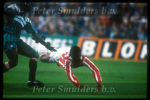 Romario spelend voor PSV tegen ullrich v gobbel