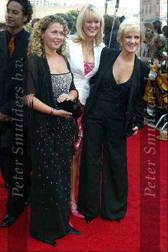 Scheveningen 4 april 2004
Premiere Lion King in Kurhaus.
Tineke Schouten met dochter
