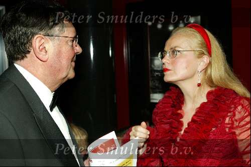 Scheveningen 4 april 2004
Premiere Lion King in Kurhaus.
Tom Westermeijer met Monica v d Meyden