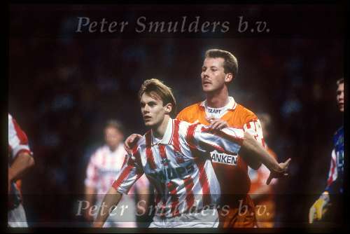 Tom v Mol in aktie voor PSV
