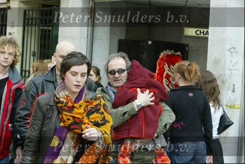 Amsterdam15 april 2004
Opnames film met Vanessa Paradis.  Film gaat hoogstwaarschijnlijk ANGELS heten.  Man met baby van Vanessa Paradis