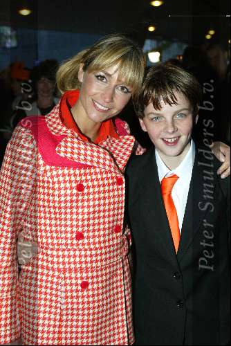 Amsterdam 19 april 2004
Premiere in Oranje in de Amsterdam Arena.
Wendy v Dijk met Yannick v d Velde