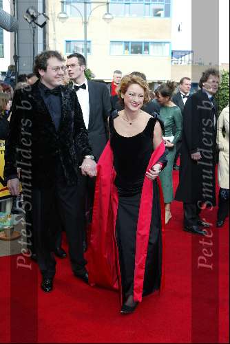 Scheveningen 4 april 2004
Premiere Lion King in Kurhaus.
Wilma Nanninga met man
