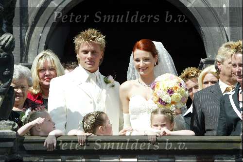 Vlaardingen 20 april 2004
Winston Post en Denise v Rijswijk trouwen op stadhuis Vlaardingen.