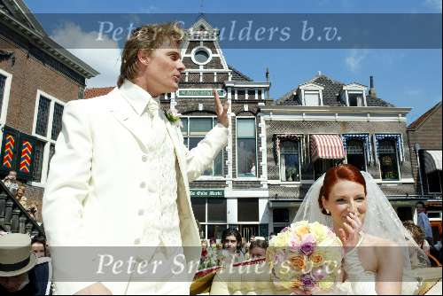 Vlaardingen 20 april 2004
Winston Post en Denise v Rijswijk trouwen op stadhuis Vlaardingen.