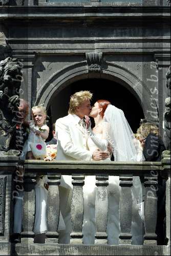 Vlaardingen 20 april 2004
Winston Post en Denise v Rijswijk trouwen op stadhuis Vlaardingen.
