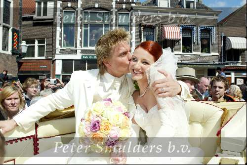Vlaardingen 20 april 2004
Winston Post en Denise v Rijswijk trouwen op stadhuis Vlaardingen.
