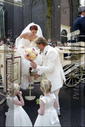 Vlaardingen 20 april 2004
Winston Post en Denise v Rijswijk trouwen op stadhuis Vlaardingen.