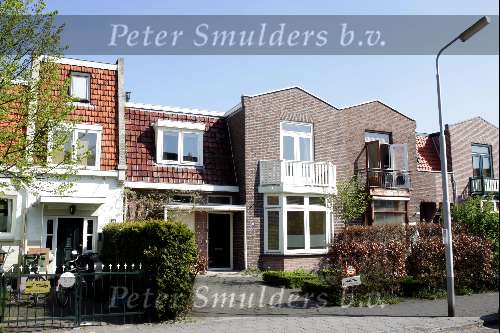 Amstelveen 23 april 2004
Nieuwe huis van Xander de Buisonje in Amstelveen ?????