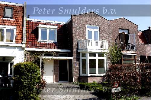 Amstelveen 23 april 2004
Nieuwe huis van Xander de Buisonje in Amstelveen ?????