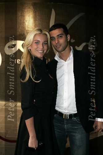 Rotterdam 21 april 2005
Etentje Jimmy Choo met bn ers bij Jackie.
Angela Kluivert met bedrijfsleider van Jackie\'s Soufian Asafiati