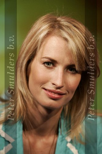 Amsterdam 22 april 2005
Anouk Smulders bij SBS shownieuws.