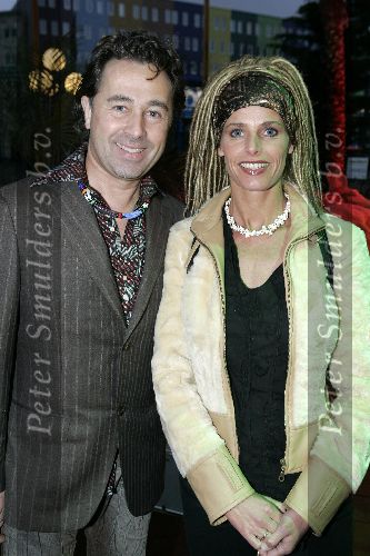 Amsterdam 13 april 2005
Premiere African Footprint in Pepsi stage.
Bart Bosch met vrouw