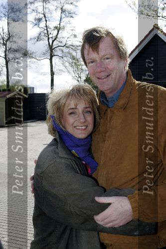 Harderwijk 9 april 2005
Opening dolfinarium Harderwijk.
Berdien Stenberg met man en zoontje