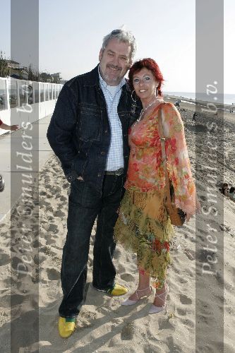 Bloemendaal 2 april 2005
Opening van strandtent vroeger.
Ernst Daniel Smid en zijn vrouw