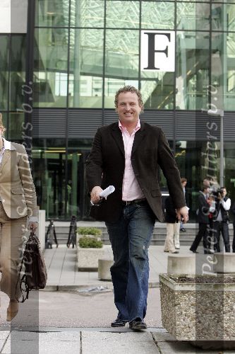 Amsterdam 12 april 2005
Rechtzaak Gordon tegen endemol.   Paul de Man (direkteur Endemol)