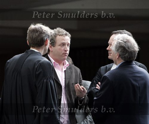 Amsterdam 12 april 2005
Rechtzaak Gordon tegen endemol.   Paul de Man (direkteur Endemol)