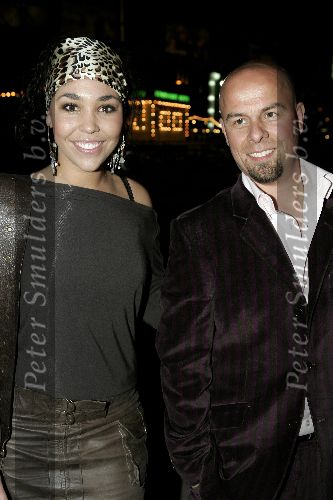 Amsterdam 27 april 2005
Feestje 20 jarig bestaan Tommy Hilfiger.
Hind Idiols en Tjeerd Oosterhuis