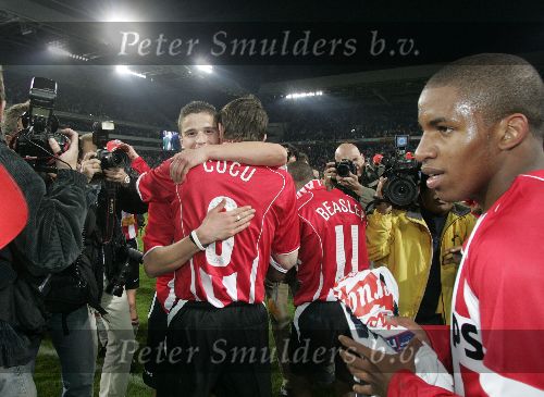 Eindhoven, 23 April 2005
Kampioenswedstrijd PSV-Vitesse, eindstand 3-0
Farfan en Ibrahim Afellay.