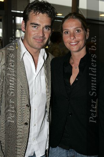 Amsterdam 24 april 2005
Premiere de Jantjes in de rai.
Jeroen v d Boom met vriendin