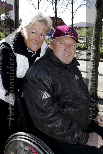Harderwijk 9 april 2005
Opening dolfinarium Harderwijk.
Koos Alberts met vrouw