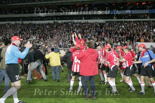 Eindhoven 23 April 2005
Kampioenswedstrijd PSV-Vitesse, eindstand 3-0 
Landskampioen seizoen 2004/2005