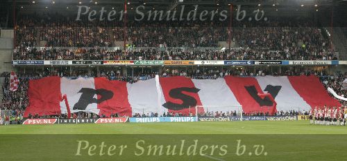 Eindhoven, 23 April 2005
Kampioenswedstrijd PSV-Vitesse, eindstand 3-0
PSV Vlag supporters.