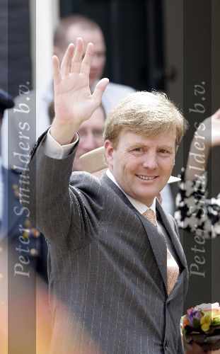 Scheveningen 30 april 2005
Koningin Beatrix in Scheveningen met familie.
Prins Willem Alexander