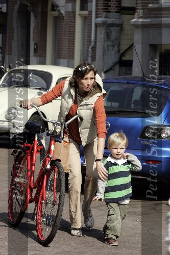 Amsterdam 3 april 2005
Prinses Marilene zwanger en Prins Maurits en Anne en Lucas
