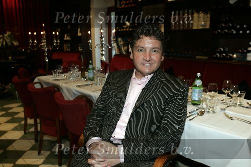 Laren 7 april 2005
Presentatie Dinerjaarkaart in Restaurant Brink 10 van Rene Froger.