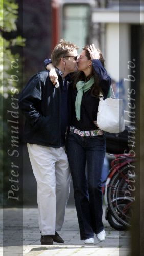 Amsterdam 23 april 2005
Soren Lerby verliefd met zijn vrouw Arlette en zoontje