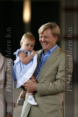 Apeldoorn 18 augustus 2006
Fotosessie met Maxima Prins Willem Alexandert en Alexia op paleis het Loo.