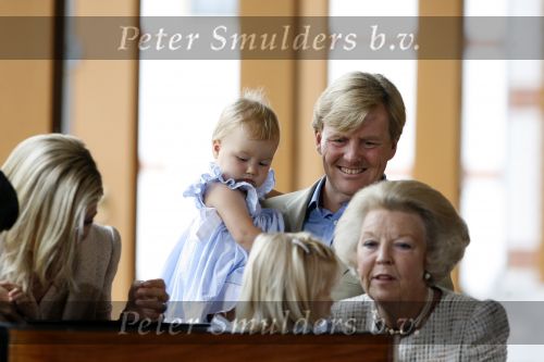 Apeldoorn 18 augustus 2006
Fotosessie met Maxima Prins Willem Alexandert en Alexia op paleis het Loo.