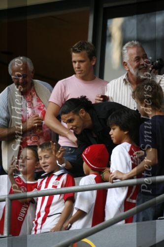 Amsterdam 13 augustus 2006
Ali B  op de tribune bij Ajax-PSV
Peter Smulders bv