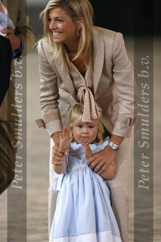 Apeldoorn 18 augustus 2006
Prinses Amalia en Maxima