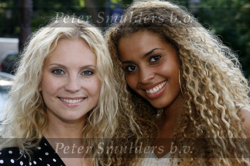 Amsterdam 13 juni 2006
FHM partin the mansion.
Annelieke Bouwers en ....
Peter Smulders bv