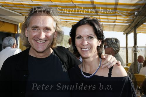 Noordwijk 29 juni 2006
Opening strandtent van huis ter duin. 
Annemarie v Gaal met haar vriend ... de Vlieger
Peter Smulders bv