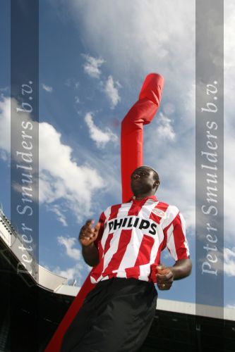 Eindhoven, 31 Juli 2006
Jaarlijkse Open Dag bij PSV met 27.000 toeschouwers
Arouna Kone