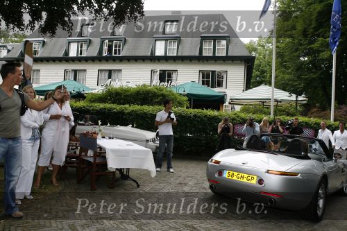 Wassenaar 19 juni 2006
Beau Monde rally met cabrio\'s.
auberge de kievit
Peter Smulders bv
