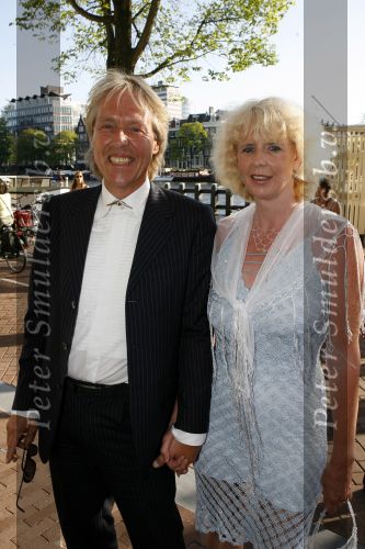 Amsterdam 15 juli 2006
Premiere Rembrandt in Carre.
Bert Heerink met vriendin