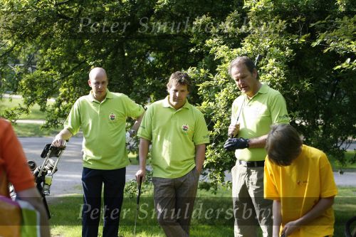 Amsterdam 9 juni 2006
Golf in het vondelpark voor Johan Cruyff foundation.
Toine v Peperstraten Bert Kuizenga  en Co Stompe
Peter Smulders bv