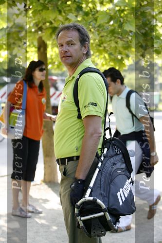 Amsterdam 9 juni 2006
Golf in het vondelpark voor Johan Cruyff foundation.
  Bert Kuizenga  en Co Stompe
Peter Smulders bv