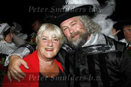 Amsterdam 15 juli 2006
Premiere Rembrandt in Carre.
Bert Simhoffer met Nelly frijda