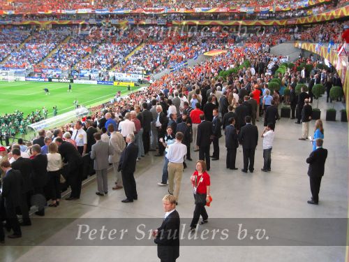 Frankfurt, 21 Juni 2006 WK 2006  WK Voetbal 2006
Nederland-Argentinie, eindstand 0-0
Veel bobo\'s voor aanvang van de wedstrijd