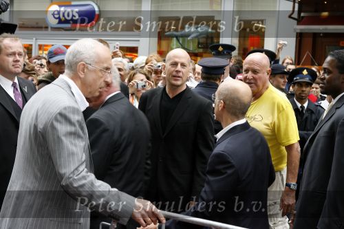 Amsterdam 26 juni 2006
Premiere over the edge in Tushinsky.
Bruce Willis  
Peter Smulders bv