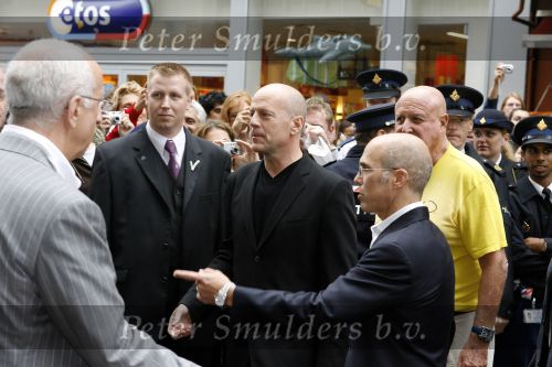 Amsterdam 26 juni 2006
Premiere over the edge in Tushinsky.
Bruce Willis  
Peter Smulders bv