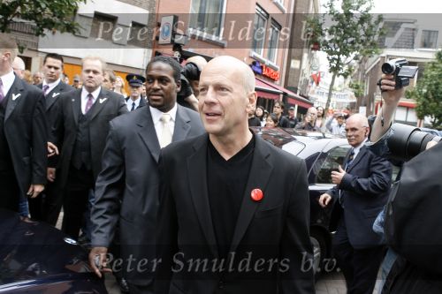 Amsterdam 26 juni 2006
Premiere over the edge in Tushinsky.
Bruce Willis  
Peter Smulders bv